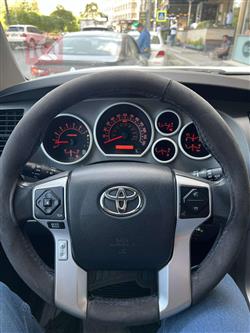 Toyota Sequoia
